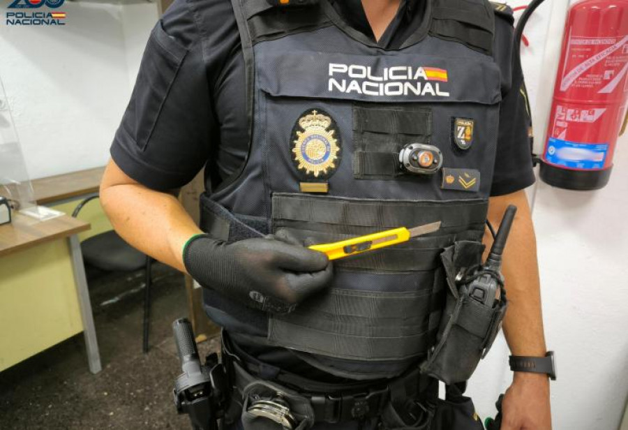 Policia nacional cutter