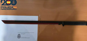 Policia nacional katana 1